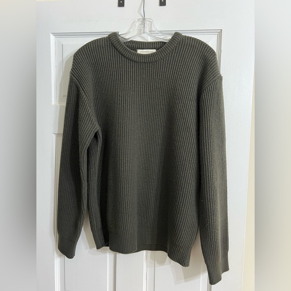 Lotus crewneck / size: L mens - Picture 1 of 3